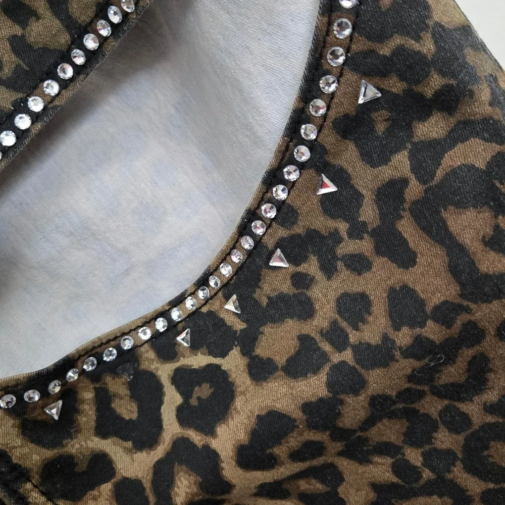 VIP Womens Leopard Print Cutout Jeans Rhinestone Straight Leg Denim Size 13/31 - Picture 2 of 6